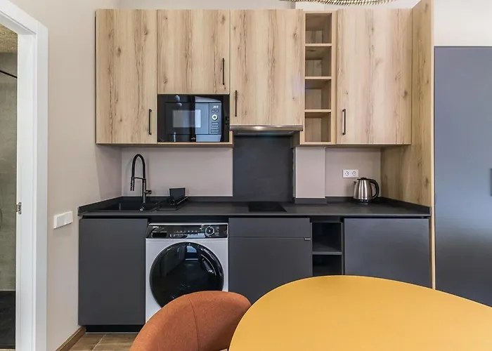 Premium Suite By The Turia River 3